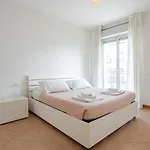 Relax Oasis Bgy Apartamento *